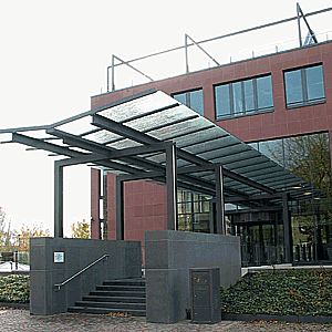 'F�chergeb�ude', Haupteingang